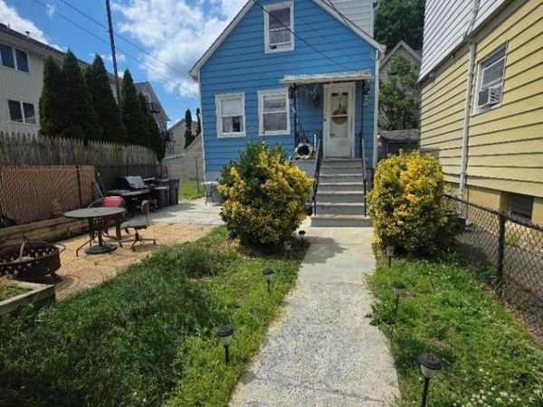 32 Marconi St, Clifton, NJ 07013