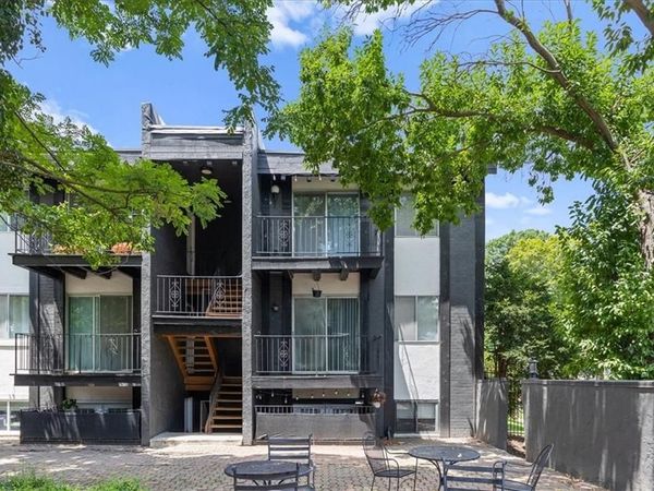 809 W 40th Street, Unit 19, Kansas City, MO 64111