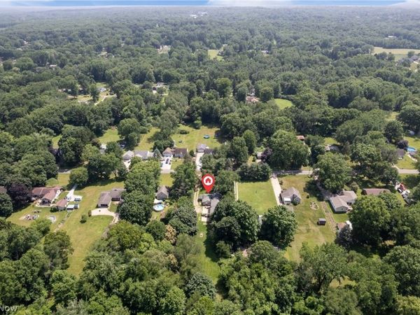 1219 Midland Avenue, New Franklin, OH 44203