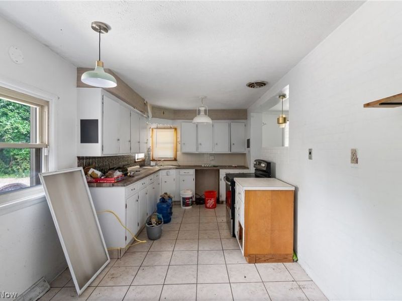1219 Midland Avenue, New Franklin, OH 44203 Photo 11