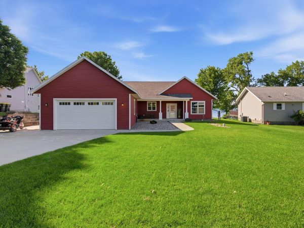 4631 141st Avenue NE, Spicer, MN 56288
