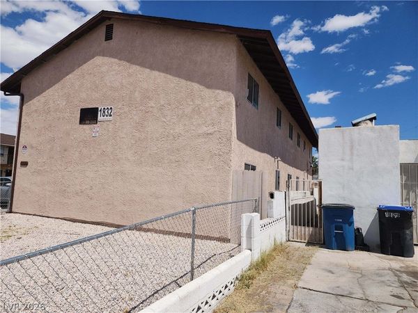 1832 Goldfield Street , Unit 1, North Las Vegas, NV 89030