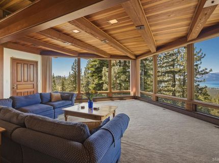 1641 Sherman Way, South Lake Tahoe, CA 96150 Photo
