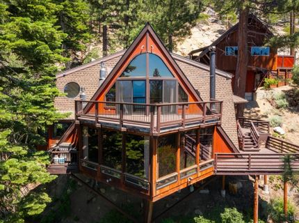 1641 Sherman Way, South Lake Tahoe, CA 96150 Photo