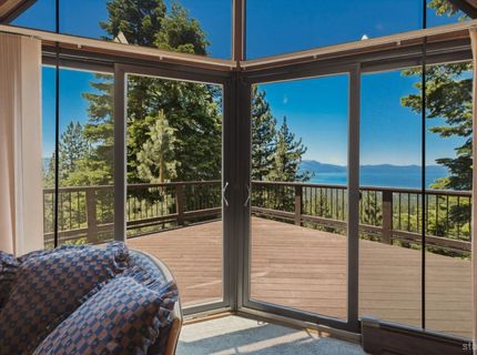1641 Sherman Way, South Lake Tahoe, CA 96150 Photo