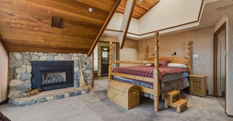 1641 Sherman Way, South Lake Tahoe, CA 96150 Photo
