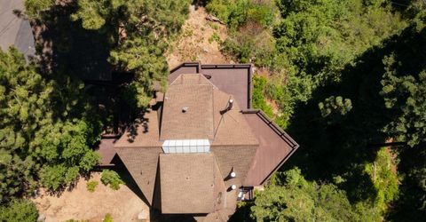 1641 Sherman Way, South Lake Tahoe, CA 96150 Photo