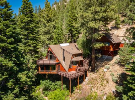 1641 Sherman Way, South Lake Tahoe, CA 96150 Photo