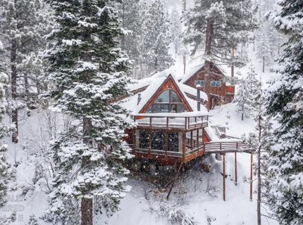 1641 Sherman Way, South Lake Tahoe, CA 96150 Photo