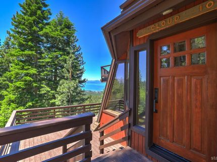 1641 Sherman Way, South Lake Tahoe, CA 96150 Photo