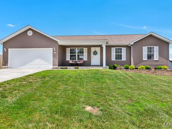 155 Williamsburg Lane , Troy, MO 63379