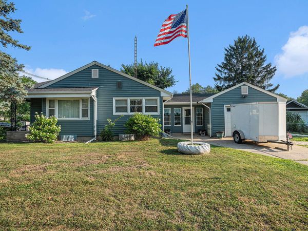 21 S 15th Street, Niles, MI 49120