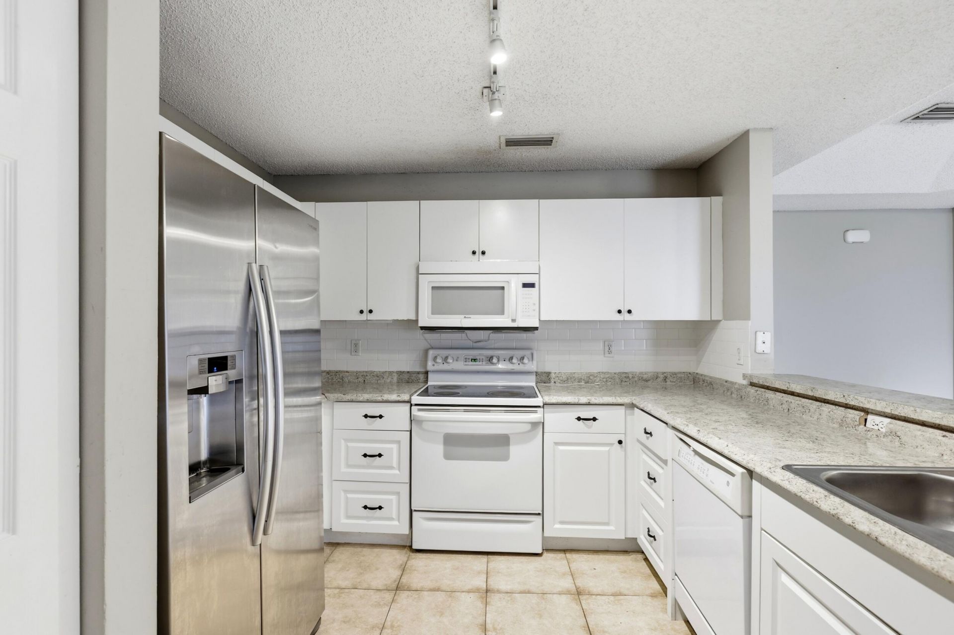 9312 NW 54th Street, Unit 9312, Sunrise, FL 33351 Photo