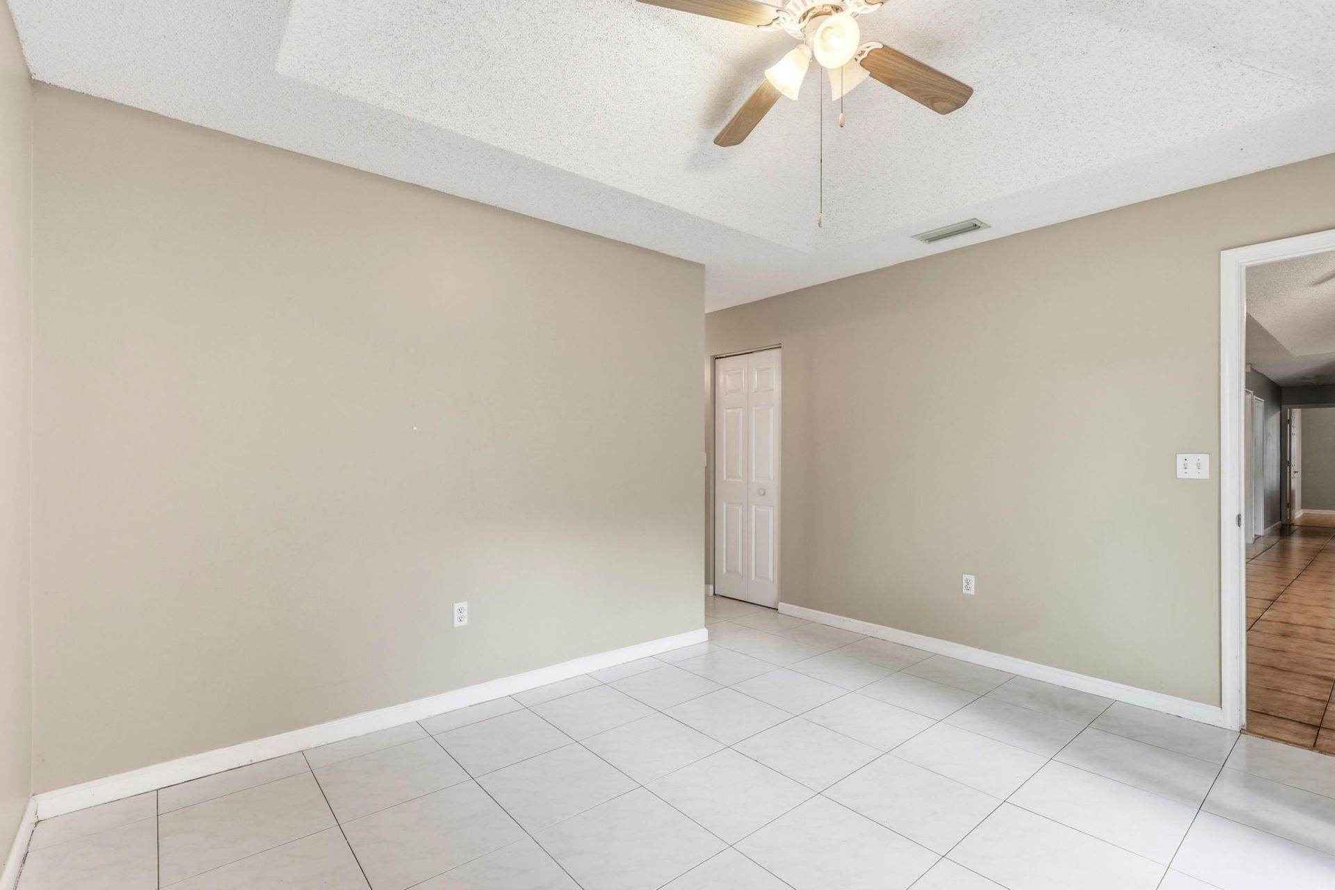 9312 NW 54th Street, Unit 9312, Sunrise, FL 33351 Photo