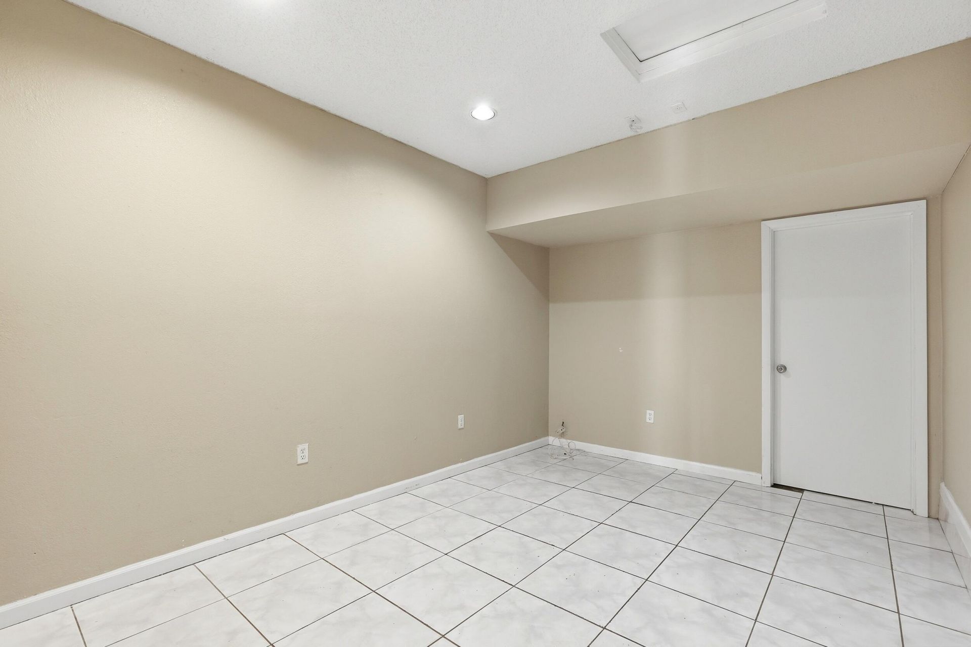 9312 NW 54th Street, Unit 9312, Sunrise, FL 33351 Photo