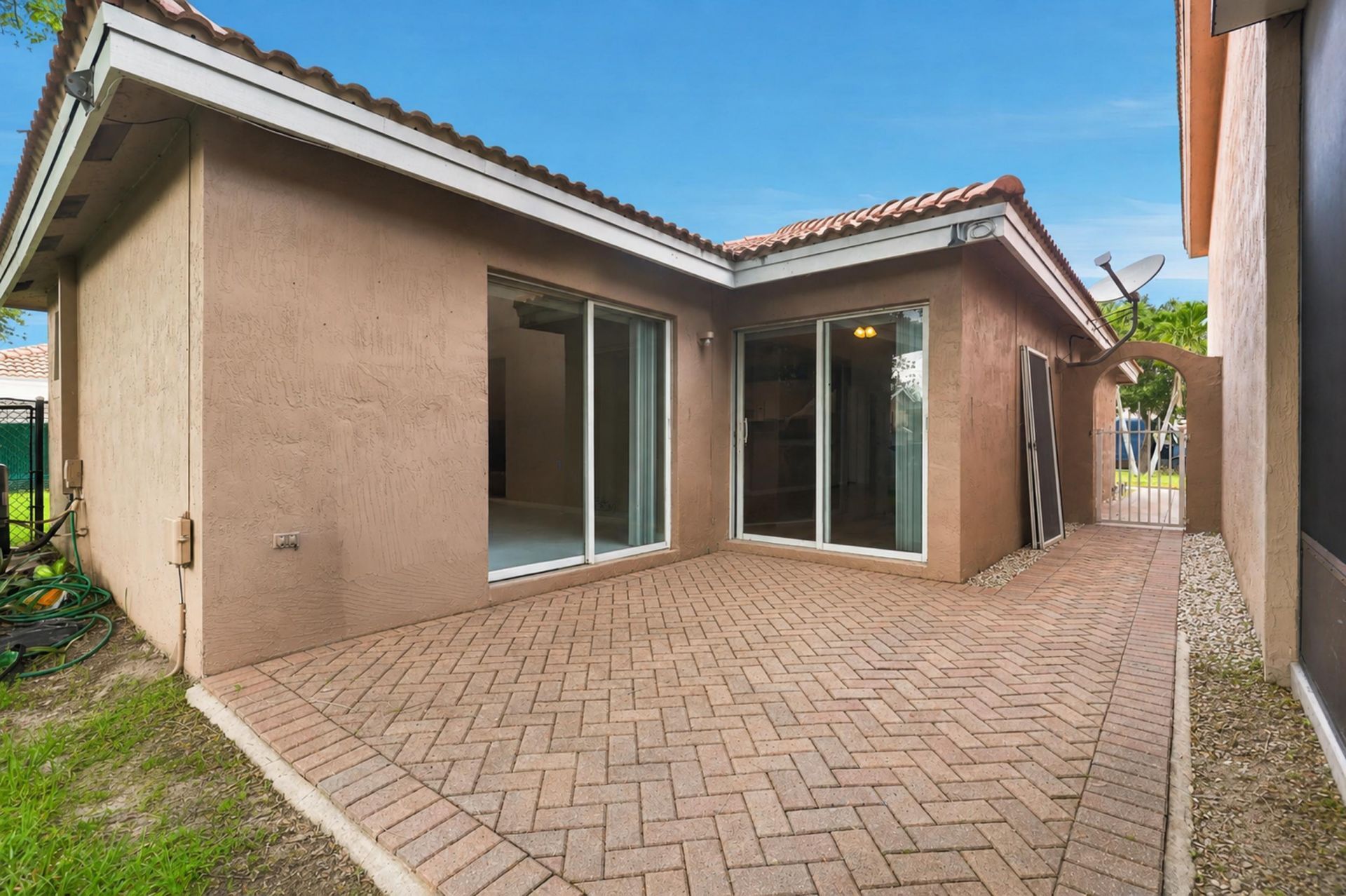 9312 NW 54th Street, Unit 9312, Sunrise, FL 33351 Photo