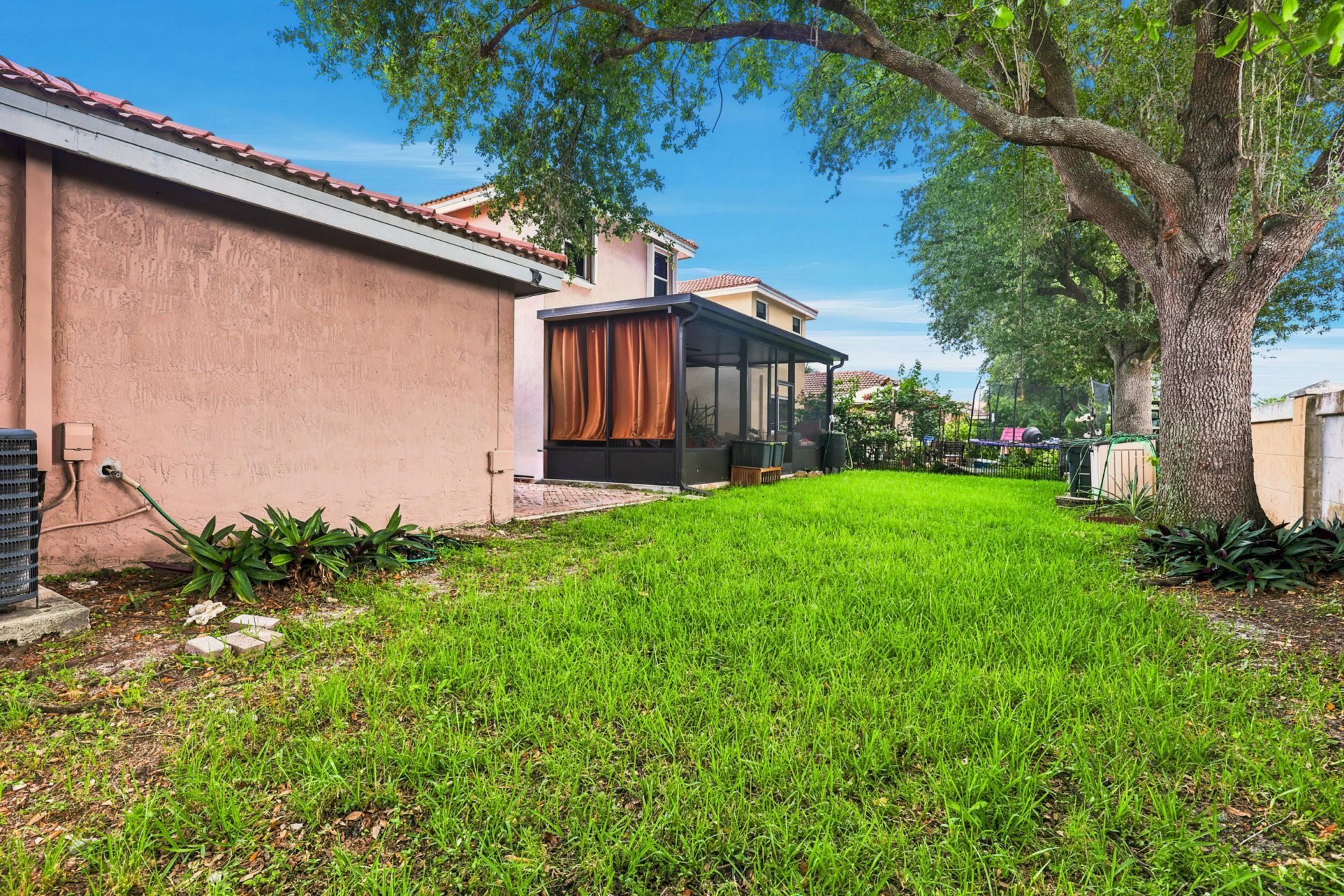 9312 NW 54th Street, Unit 9312, Sunrise, FL 33351 Photo
