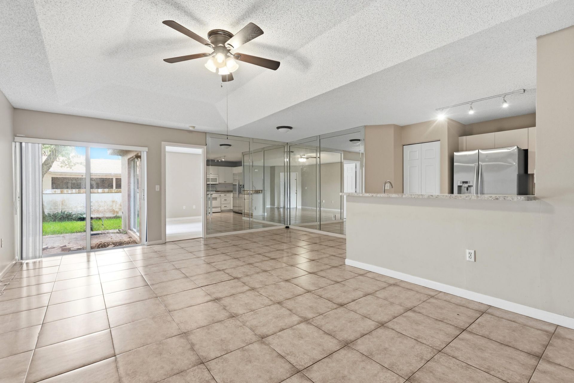 9312 NW 54th Street, Unit 9312, Sunrise, FL 33351 Photo