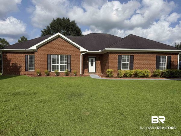 19695 O'Brian Avenue, Robertsdale, AL 36567