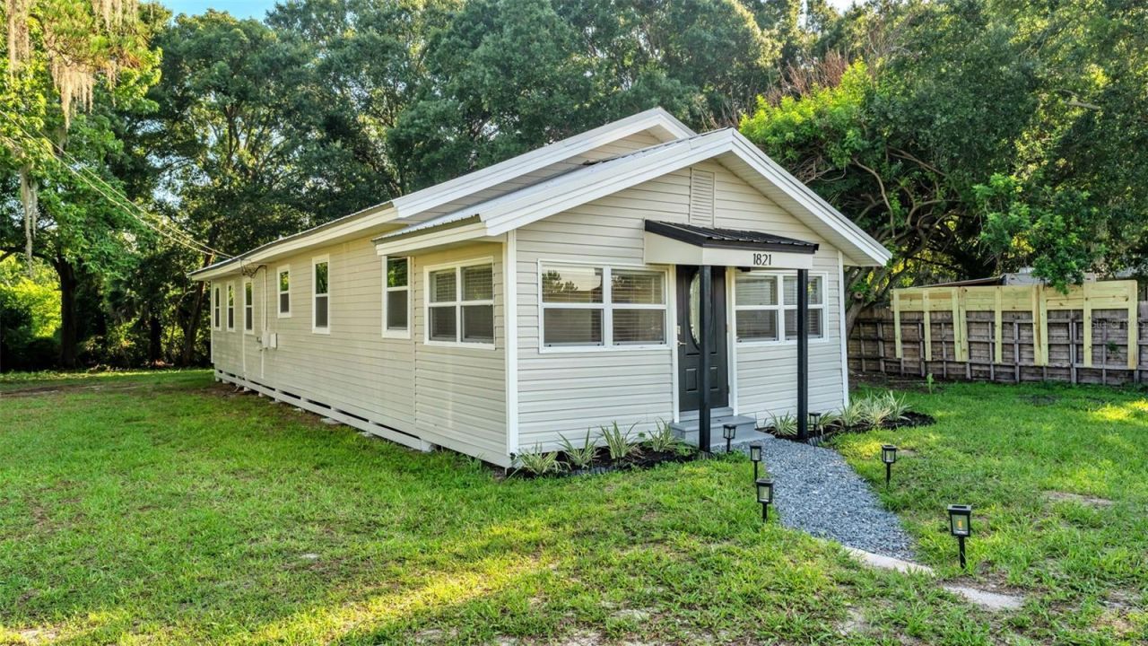 1821 W Chase Street , Lakeland, FL 33815 Photo