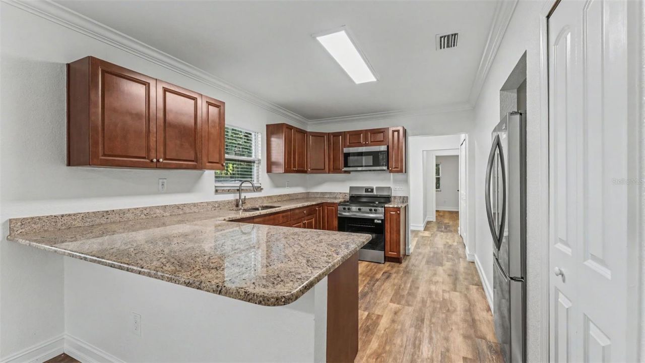 1821 W Chase Street , Lakeland, FL 33815 Photo