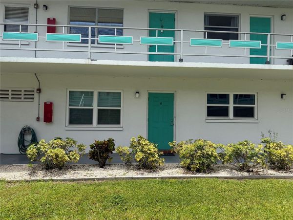6000 21ST STREET N, Unit 6, ST PETERSBURG, FL 33714