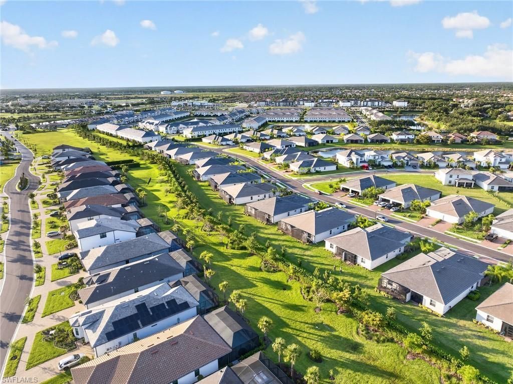 2196 Dragonfruit Way, Naples, FL 34120 Photo