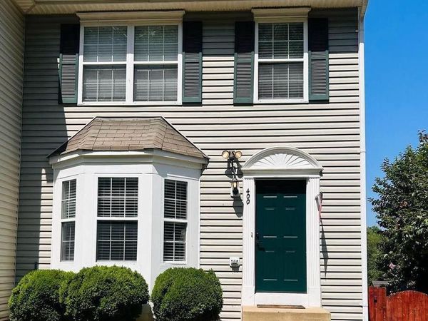 400 MUNSONS HILL COURT, STAFFORD, VA 22554