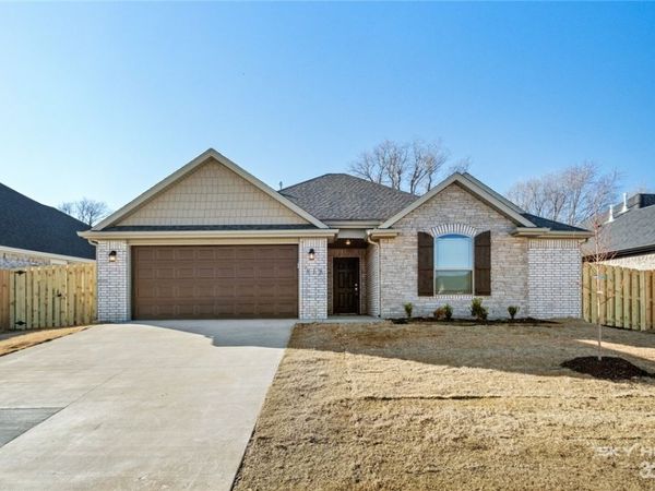 818 Copper , Lowell, AR 72745