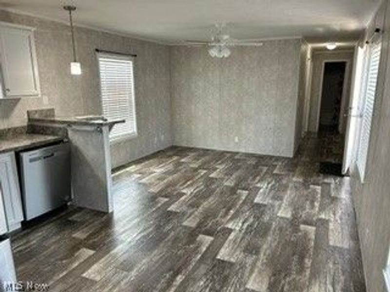 12860 Mayfield Rd, Unit 52, Chardon, OH 44024 Photo 6