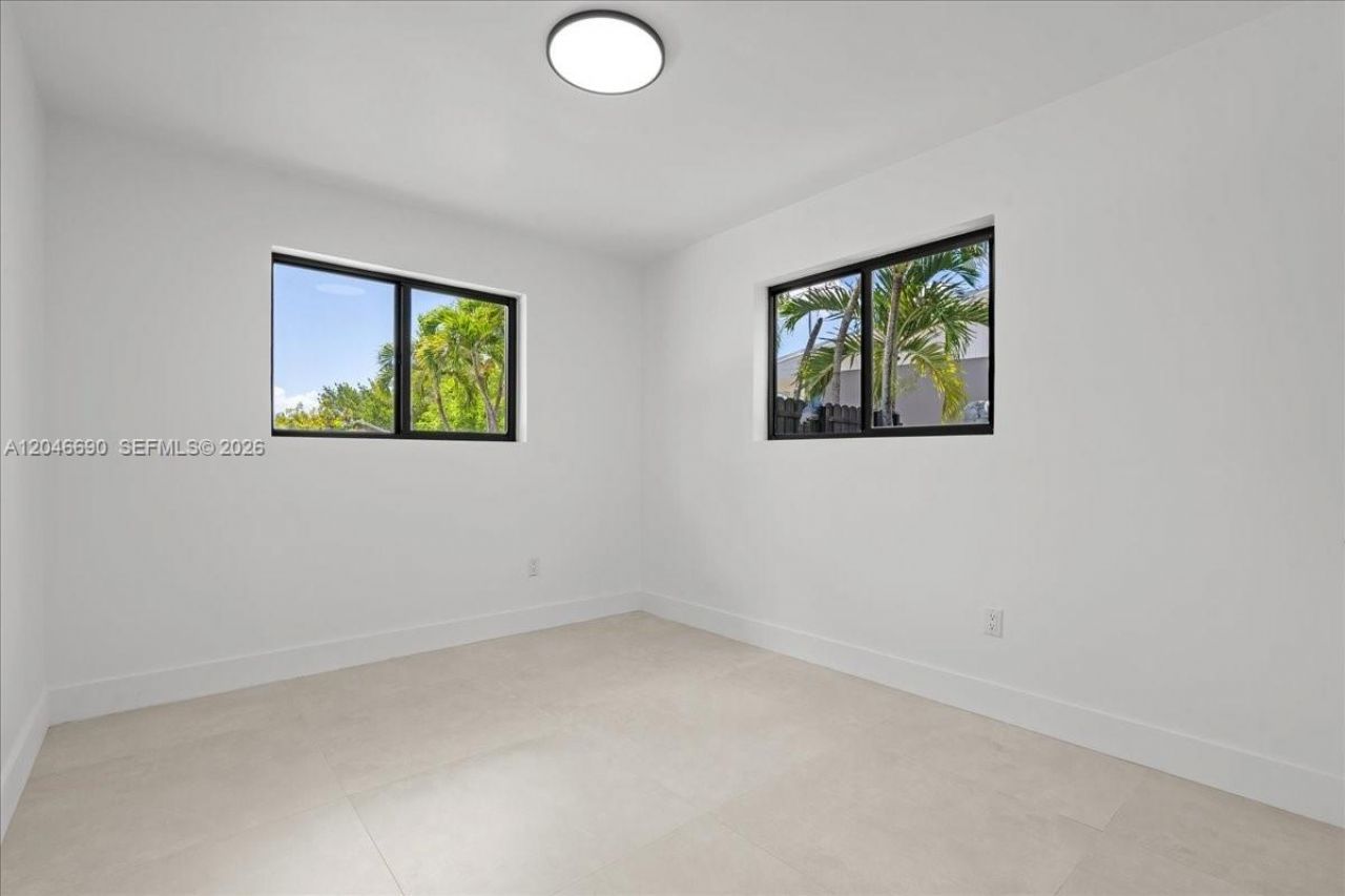 15920 SW 105th Ave, Miami, FL 33157 Photo