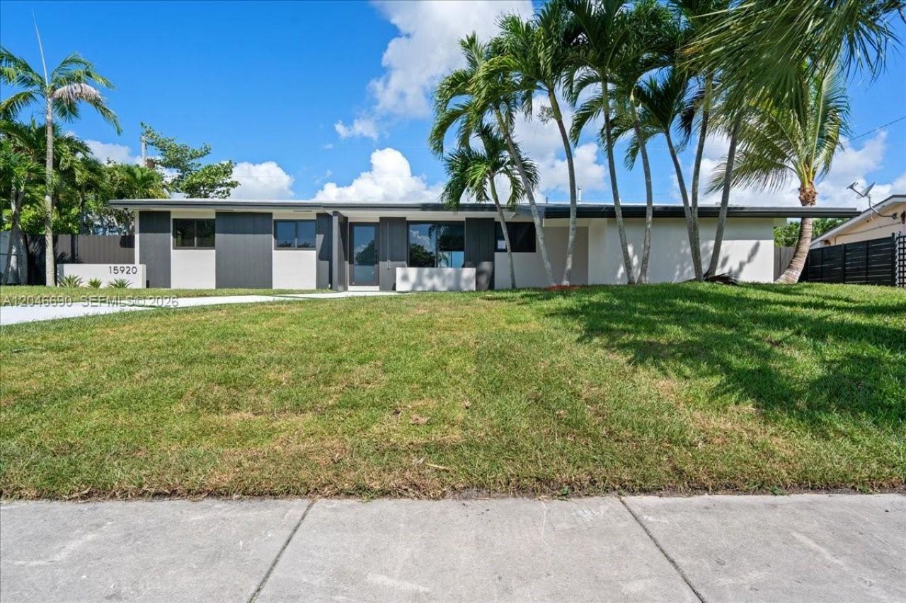 15920 SW 105th Ave, Miami, FL 33157 Photo