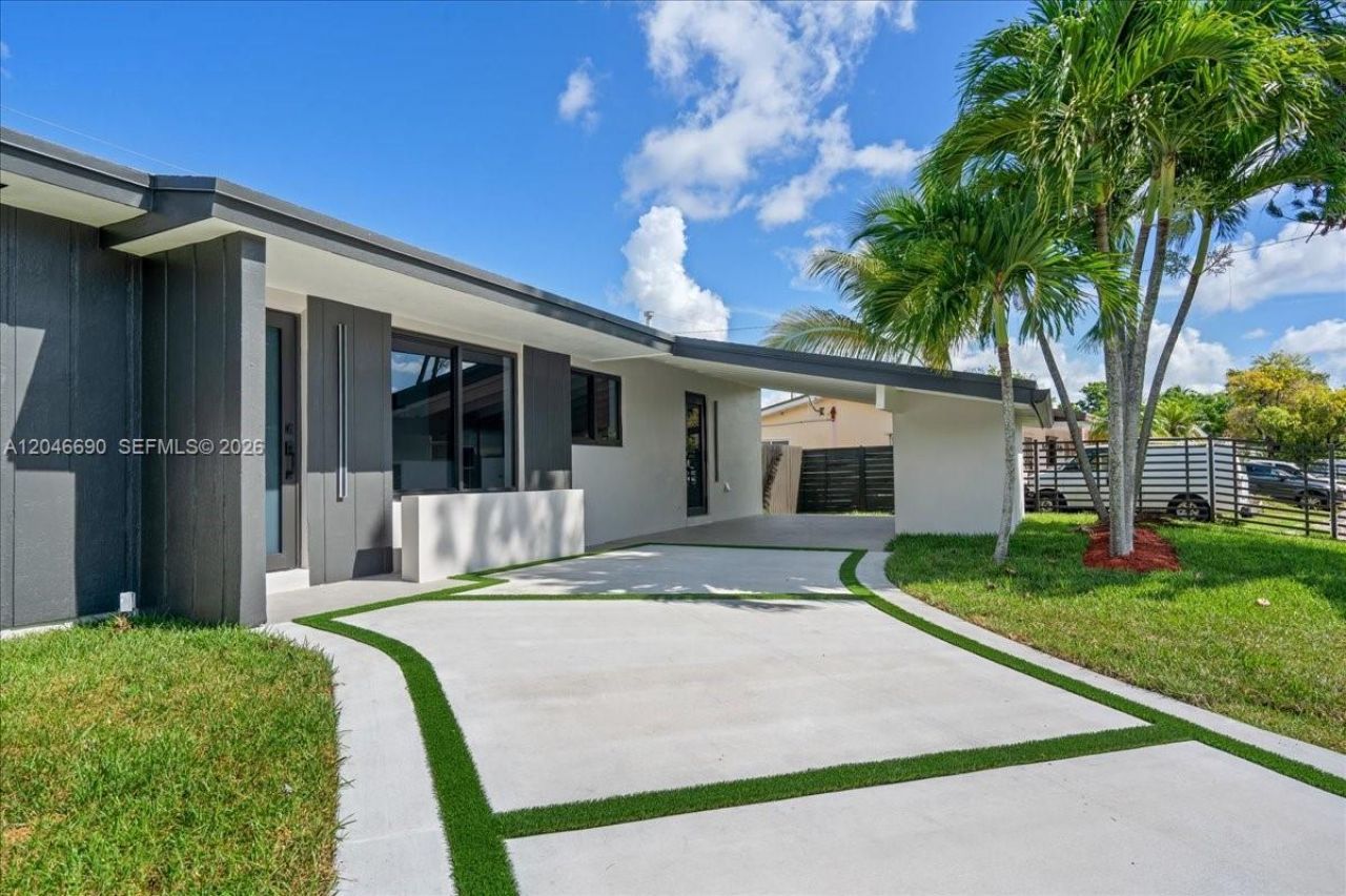 15920 SW 105th Ave, Miami, FL 33157 Photo