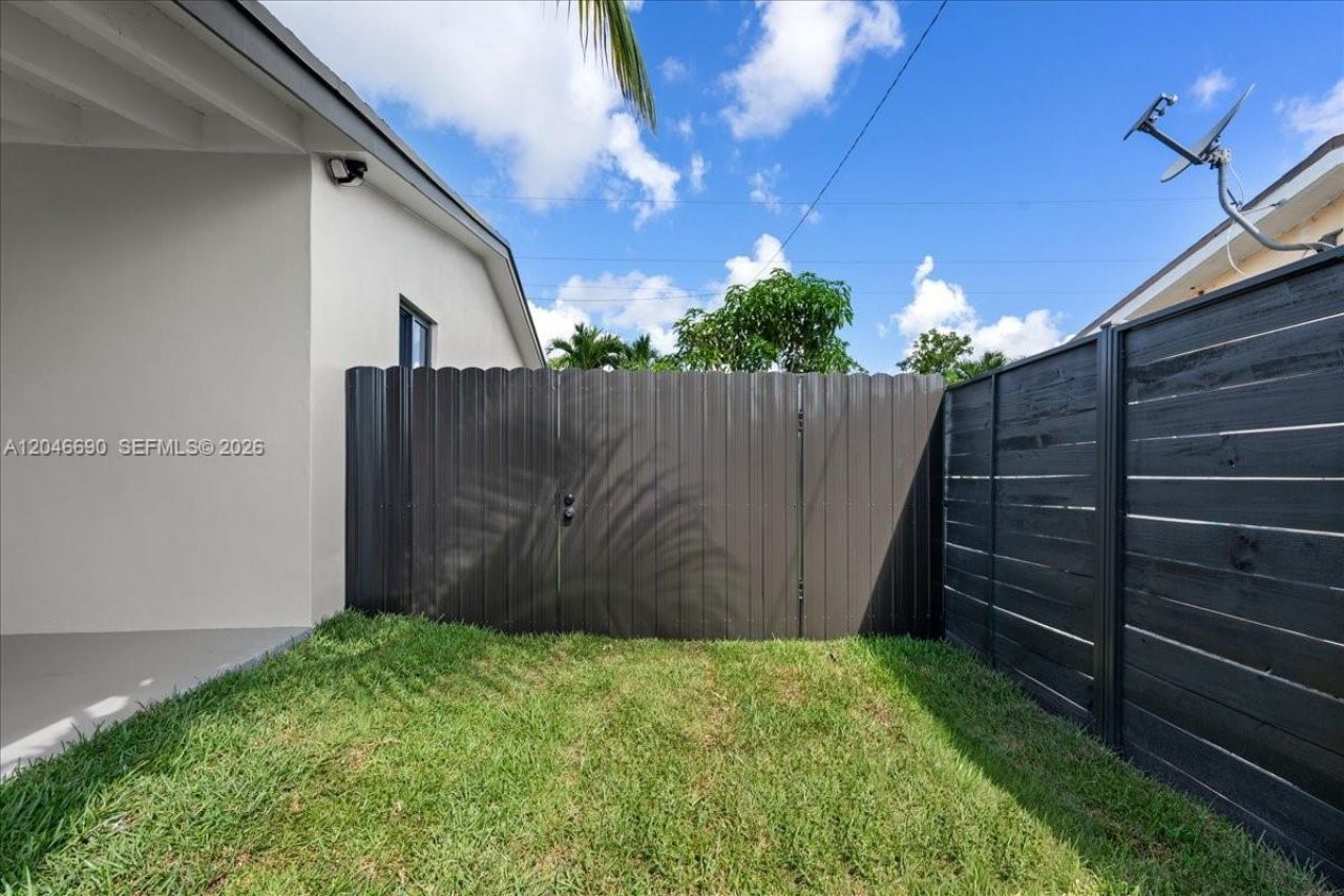 15920 SW 105th Ave, Miami, FL 33157 Photo