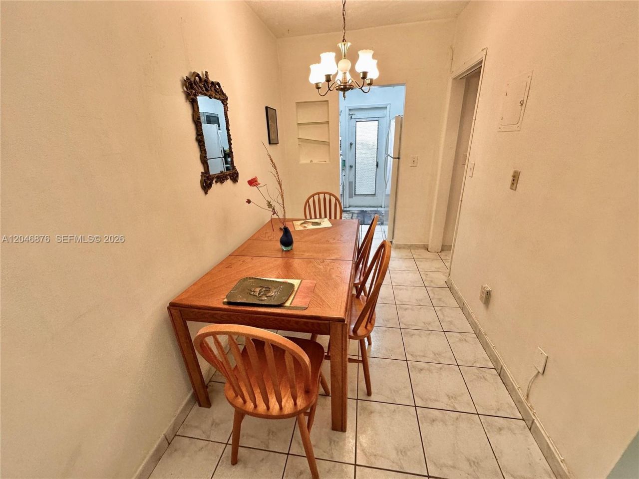 8132 Harding Ave , Unit 6, Miami Beach, FL 33141 Photo