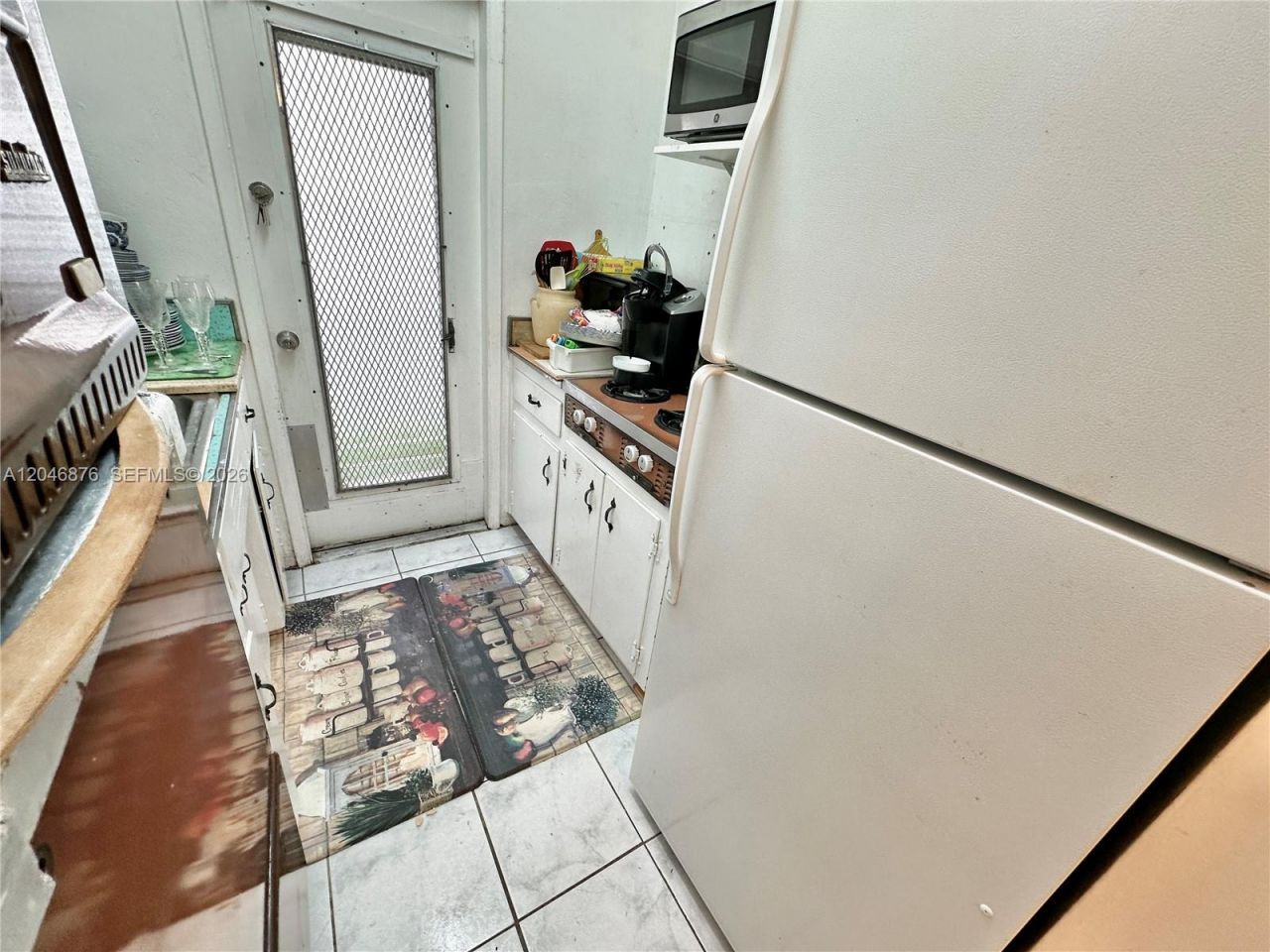 8132 Harding Ave , Unit 6, Miami Beach, FL 33141 Photo
