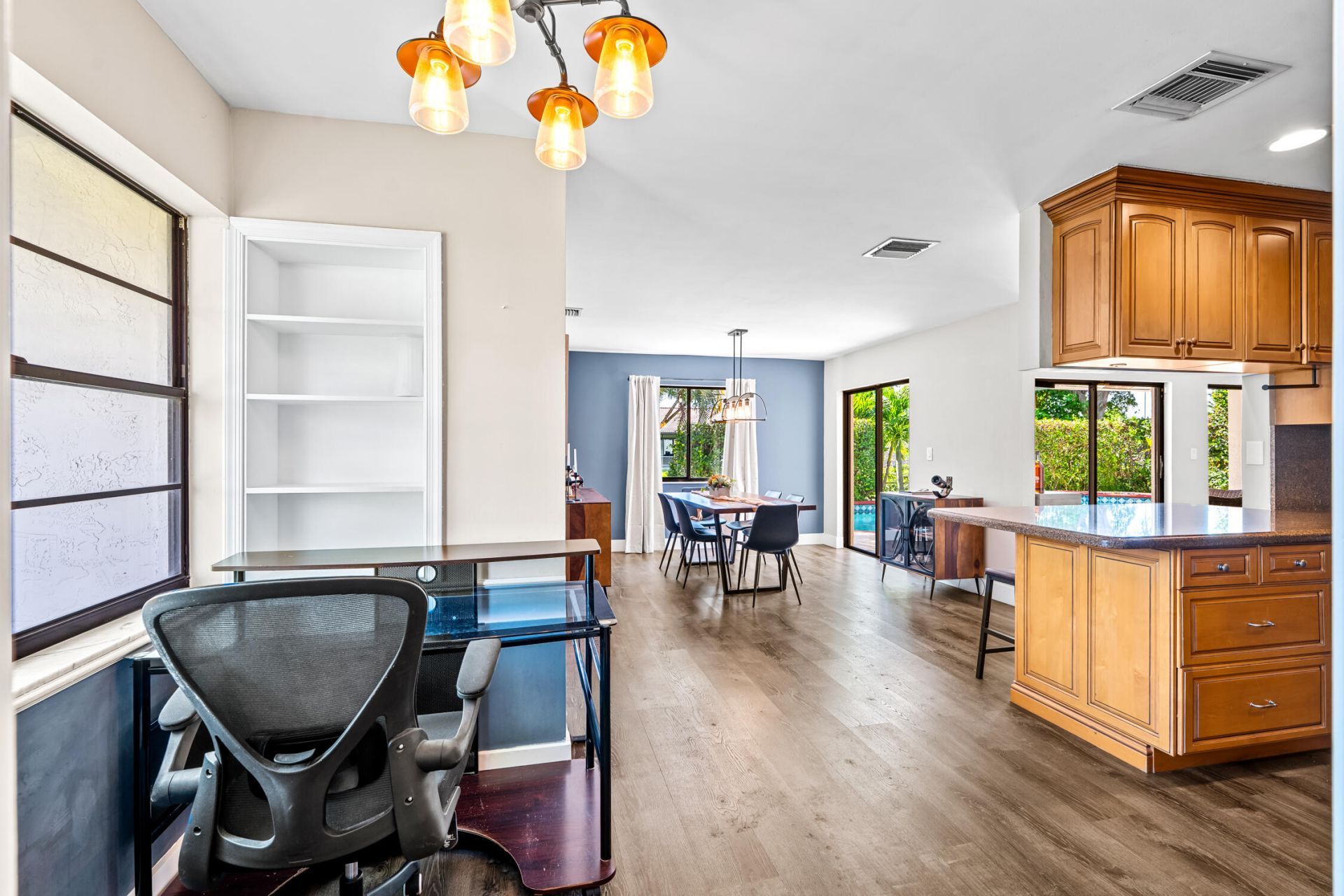 1912 NW 77th Avenue, Margate, FL 33063 Photo