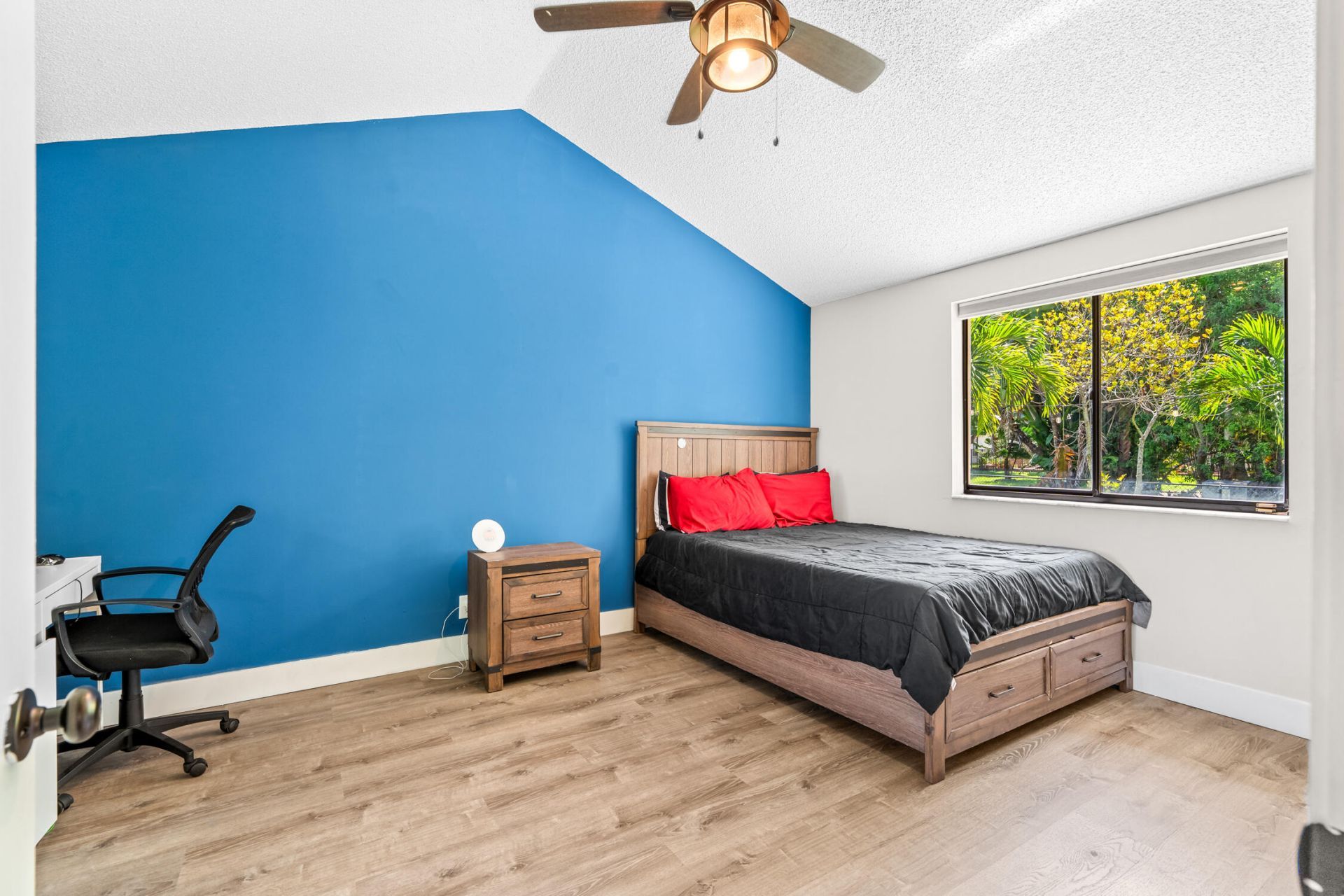 1912 NW 77th Avenue, Margate, FL 33063 Photo