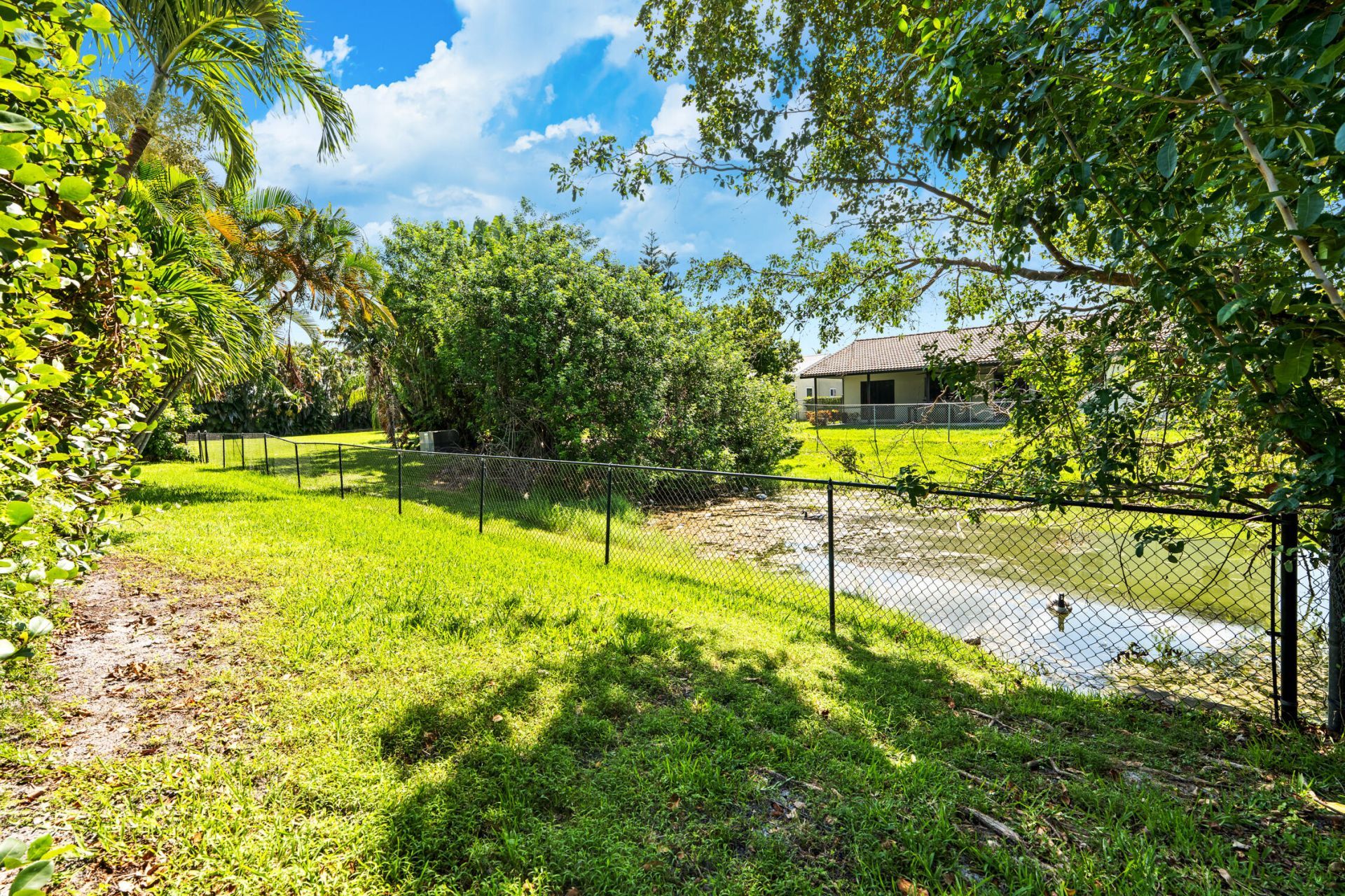 1912 NW 77th Avenue, Margate, FL 33063 Photo