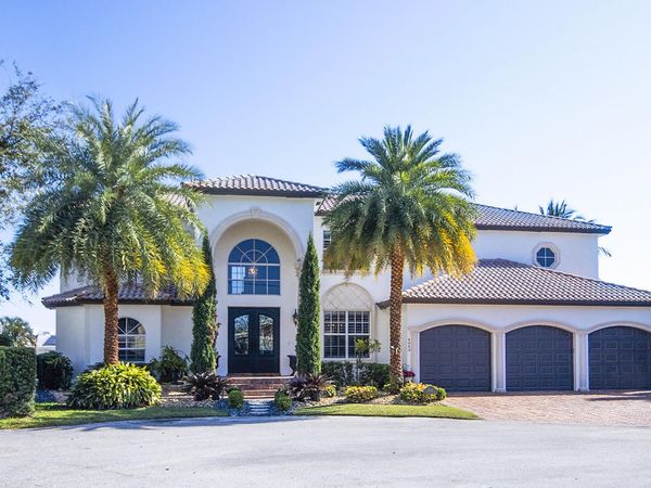 4040 NE 25th Avenue, Lighthouse Point, FL 33064