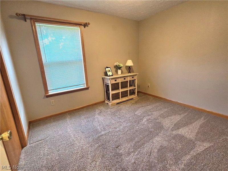 1742 Steese Road, Green, OH 44685 Photo 23