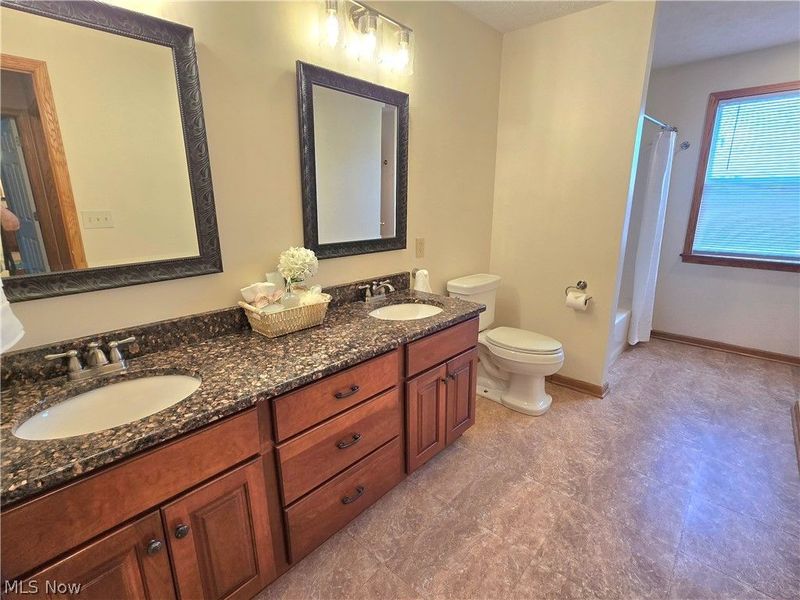 1742 Steese Road, Green, OH 44685 Photo 24