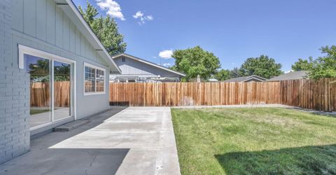 801 E York Way, Sparks, NV 89434 Photo