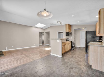 801 E York Way, Sparks, NV 89434 Photo