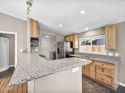 801 E York Way, Sparks, NV 89434 Photo