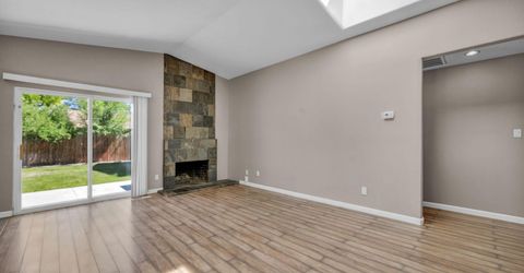 801 E York Way, Sparks, NV 89434 Photo