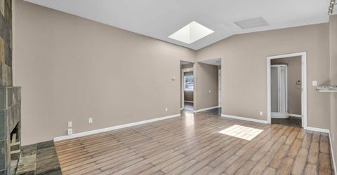 801 E York Way, Sparks, NV 89434 Photo