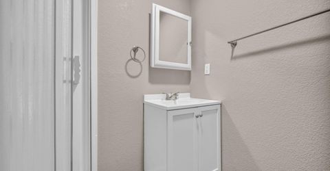 801 E York Way, Sparks, NV 89434 Photo
