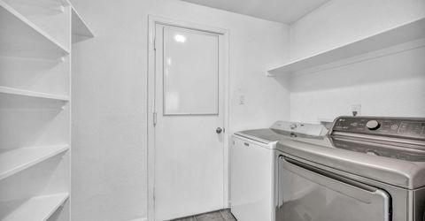 801 E York Way, Sparks, NV 89434 Photo