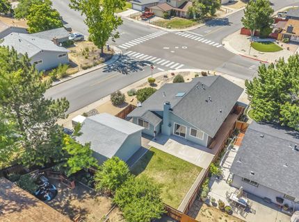 801 E York Way, Sparks, NV 89434 Photo